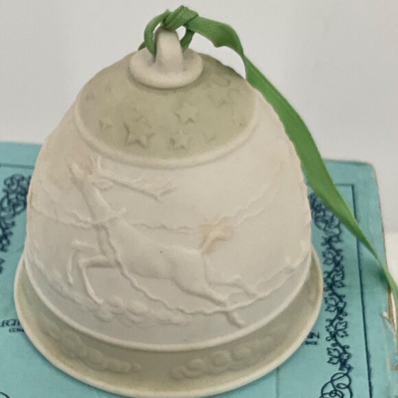 Lladro 1988 Collectors Porcelain Bell Ornament 5.525 Campanita Navidad - Picture 2 of 8
